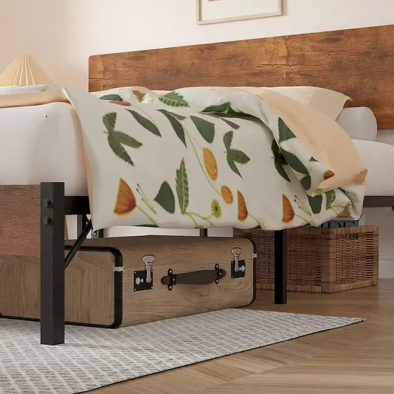Elegante estructura de cama Queen de hierro con cabecero y piecero de MDF - Estilo industrial moderno