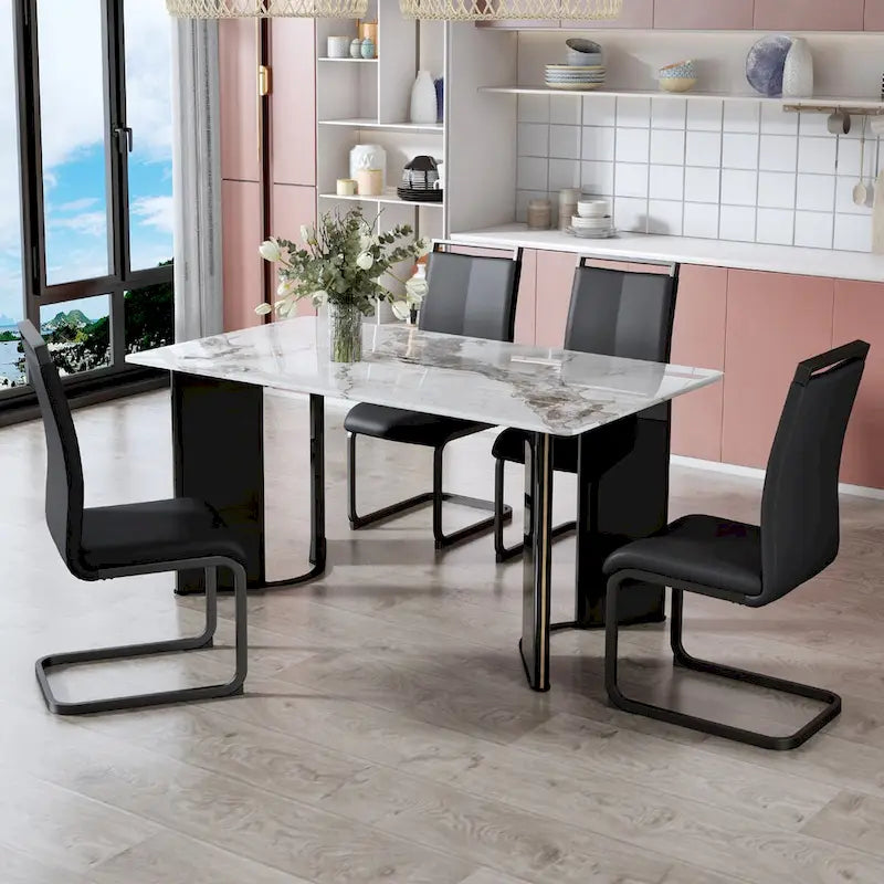 Mesa de comedor rectangular con 4 sillas