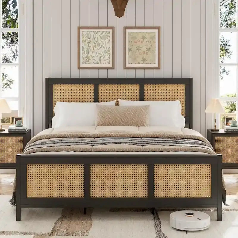 Estructura de cama de ratán con cabecero